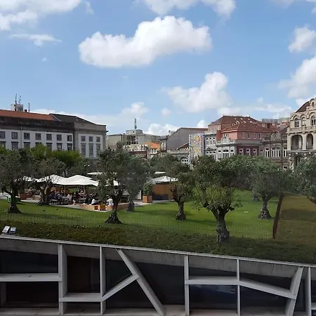 Ohh - Ganesha Studio- Center *