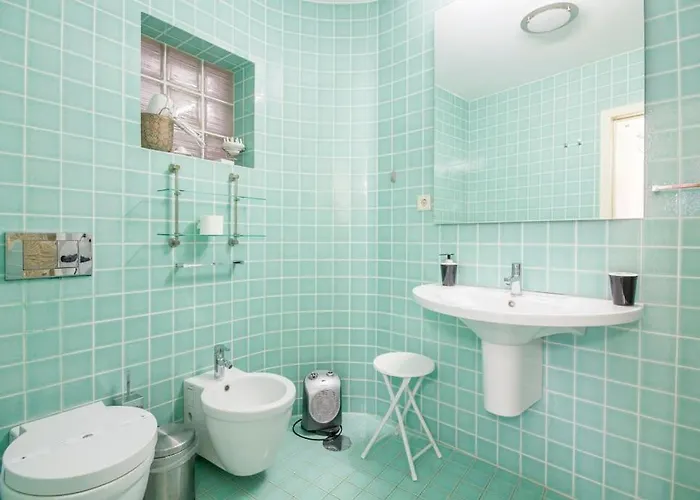 Ohh - Ganesha Studio- Center *