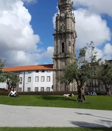 Ohh - Ganesha Studio- Center *