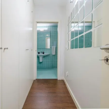 Ohh - Ganesha Studio- Center פורטו